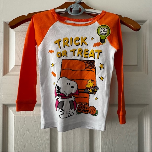 NWOT Snoopy Peanuts Halloween toddler girls pj top size 4t - Picture 1 of 3